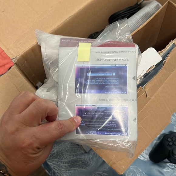 Never taken out the box Sony play station 3 comes with games - Picture 6 of 7